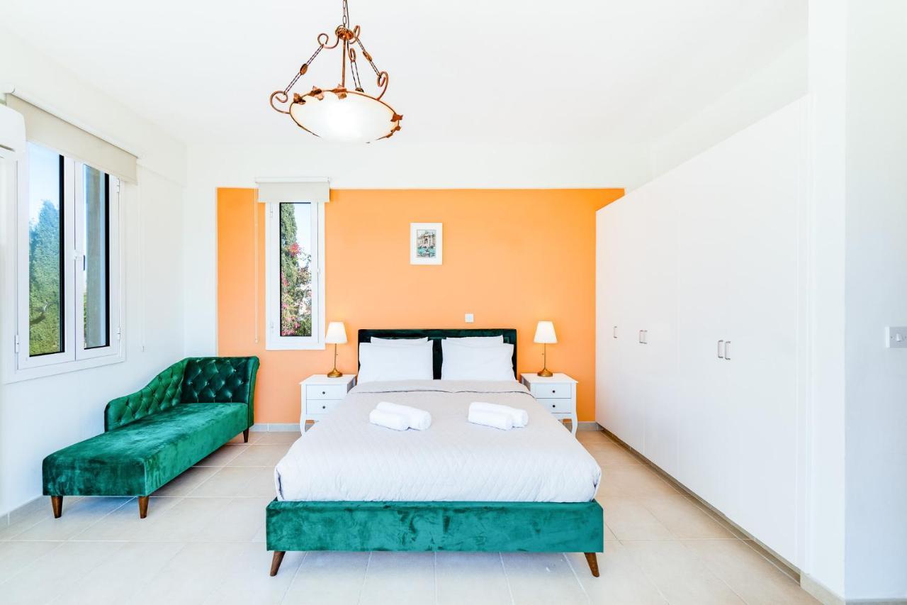 Villa Poseidon Gardens By Ezoria Villas Larnaca Exterior photo