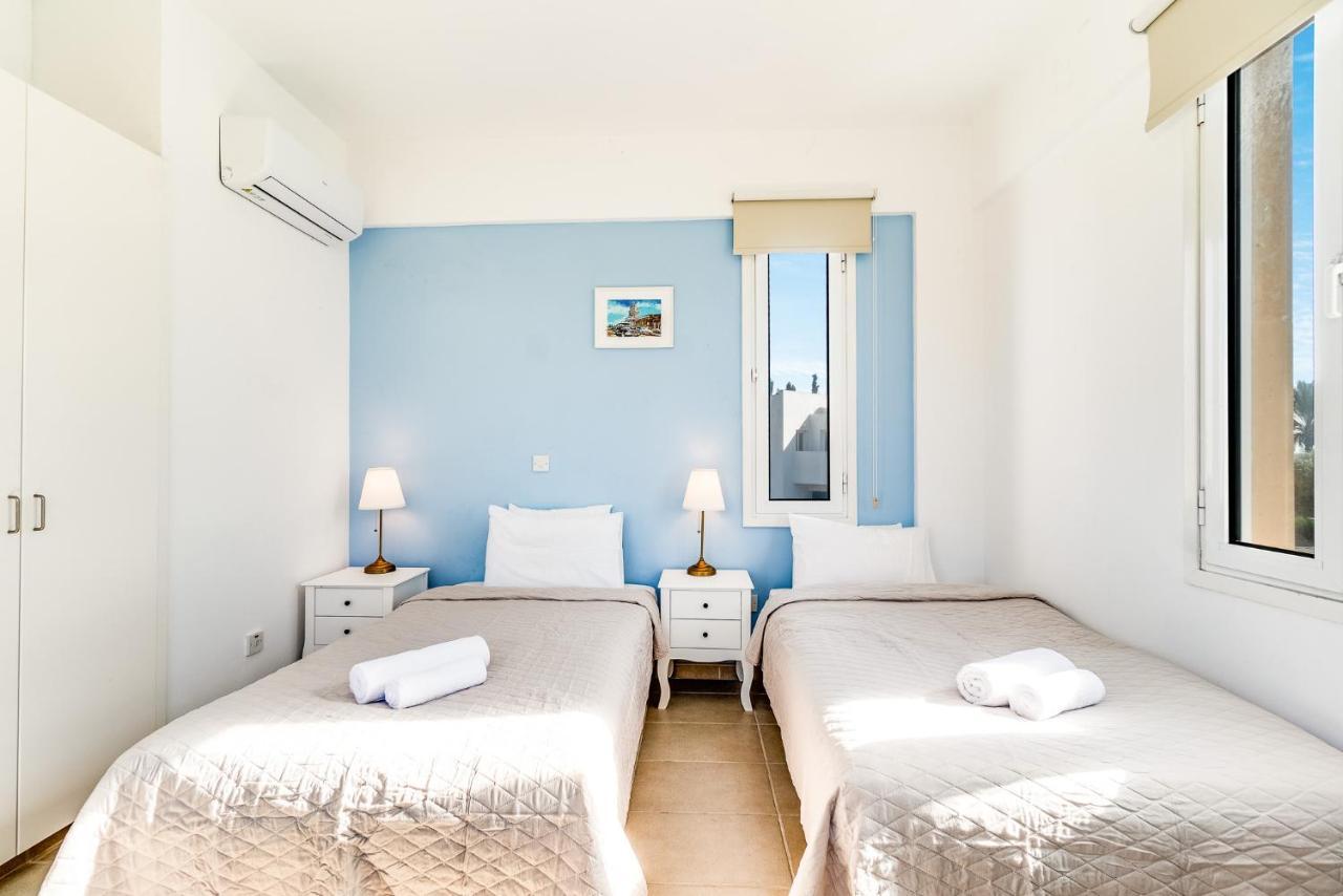 Villa Poseidon Gardens By Ezoria Villas Larnaca Exterior photo
